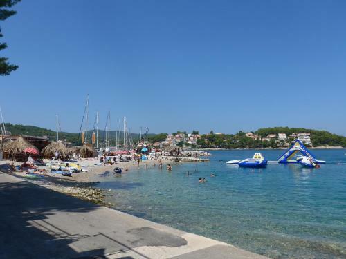 Seafront Garden Apartments Lumbarda