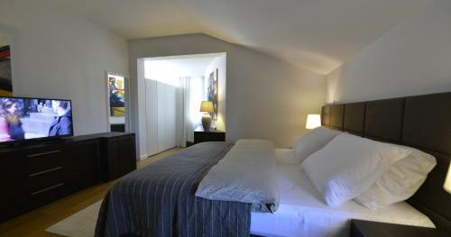 Hostal Rooms Villa Ropu?