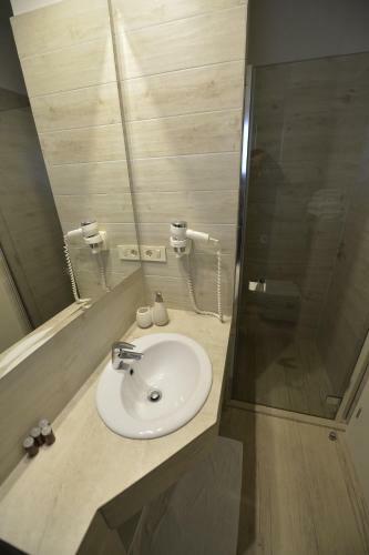 Hostal Rooms Villa Ropu?