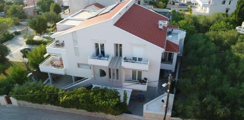 Hostal Rooms Villa Ropu?