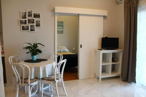 Apartment Opric 7753b