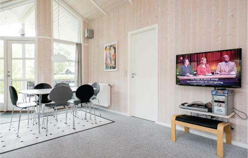 Holiday Home Toften Hadsund V