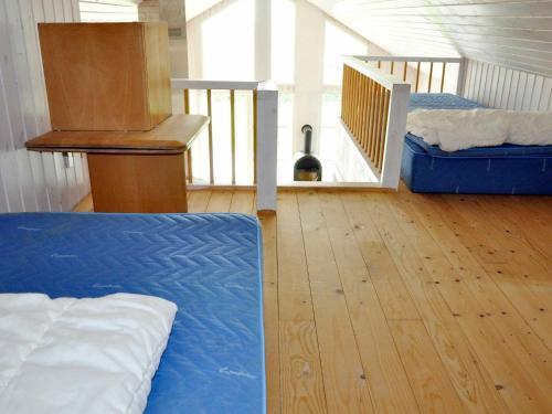 Two-bedroom Holiday Home In Juelsminde 4