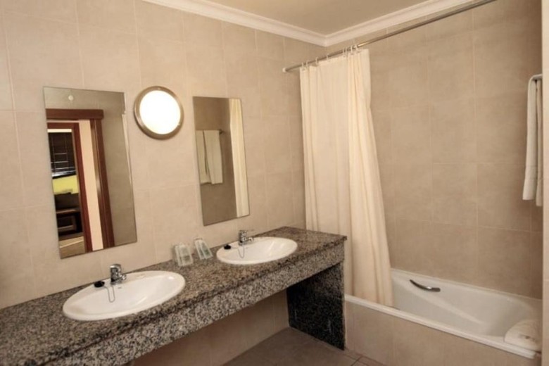 Aquamar Aparthotel