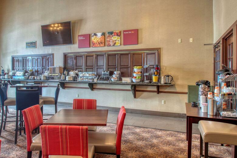 Hotel Comfort Suites