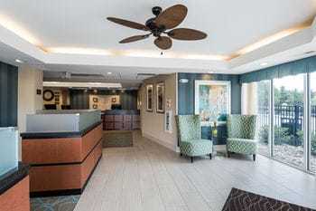 Hotel Comfort Inn