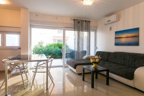 Apartamentos Villa Tina