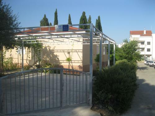 Apartments Radi?