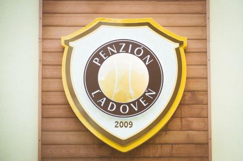 Hostal Penzi�n ?adove?