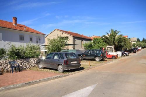 Apartments With A Parking Space Hvar - 8810