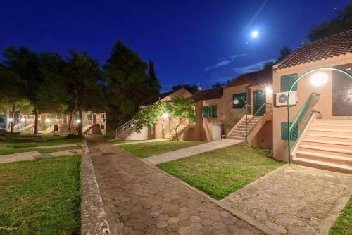 Apartments Medena