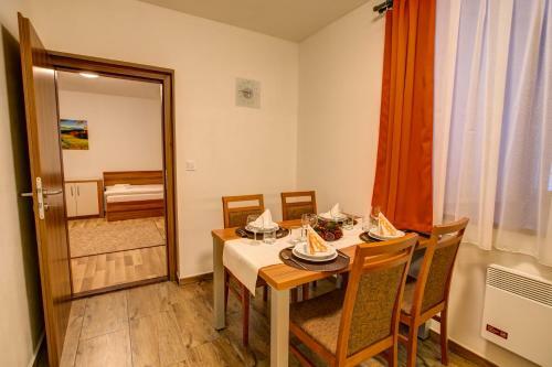 Apartm�ny Tri Studni?ky