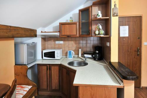 Hostal Penzi�n Lamp�?