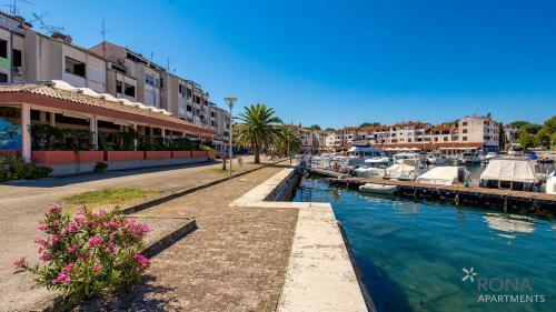 Rona Apartment Zrinka