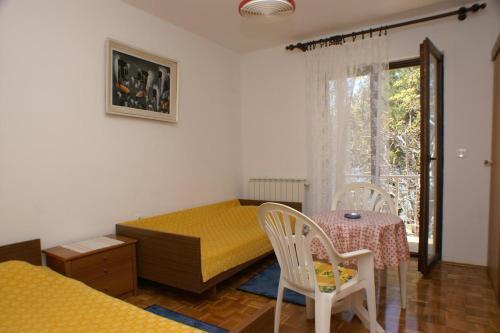 Apartment Stara Novalja 4056b