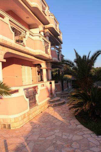 Apartments Roxsi