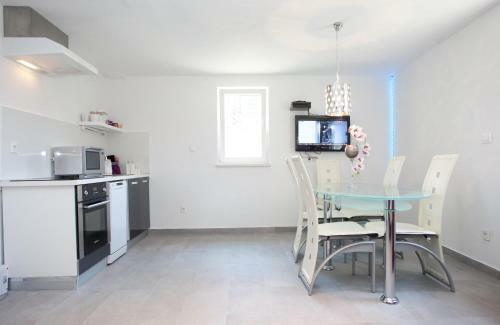 F&f Apartments