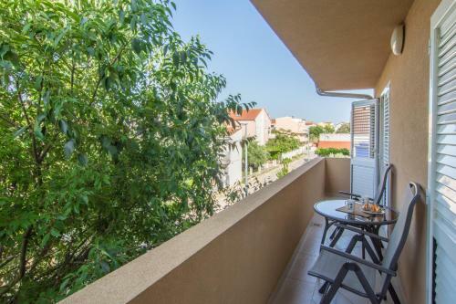 Apartments Domuzin