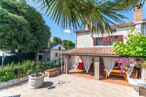 Rustic Istrian House Varesco