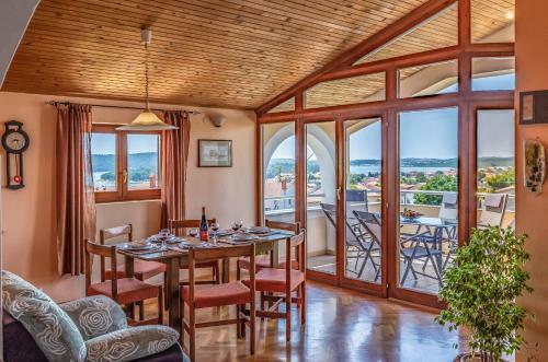 Apartments Lorencin