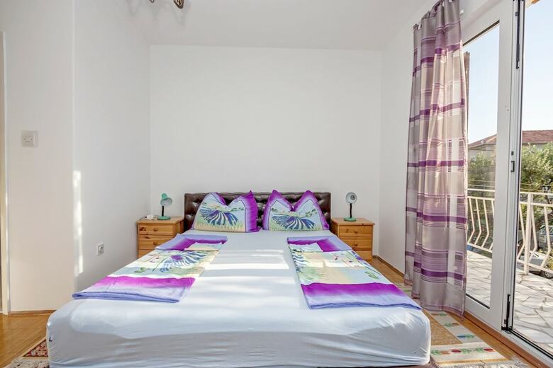 Apartment Josip