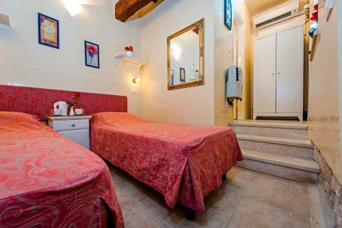 Hostal Guest House Sotto I Volti