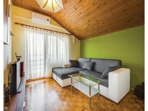 Holiday Apartment Rukavac 09