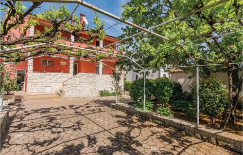 Apartment M.selle II