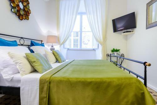 Hostal Guest House Flores