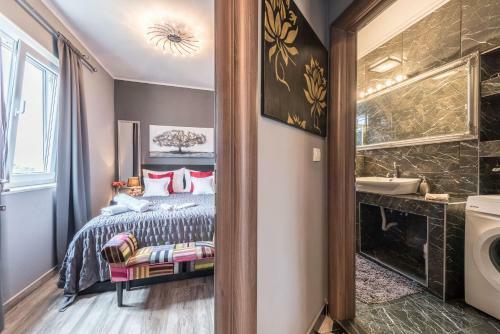 Apartments Marant