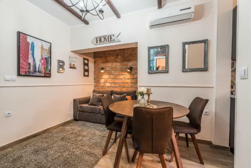 Apartments Marant