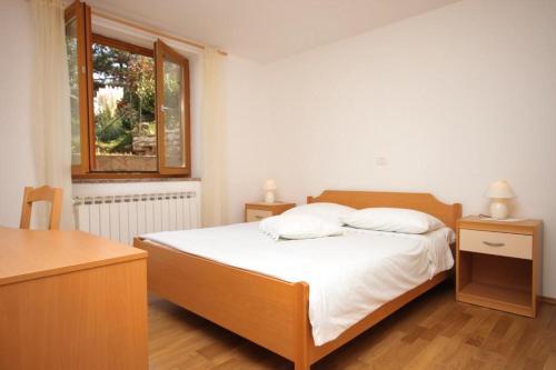 Apartments With A Parking Space Umag - 6995