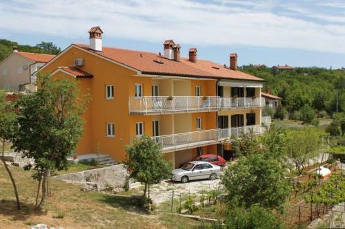 Apartments With A Parking Space Trget (rasa) - 7687
