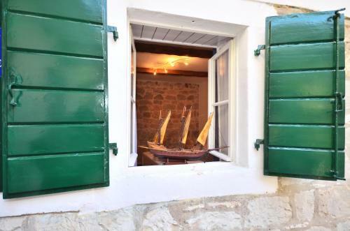 Hostal Rooms Vila Vilini Dvori