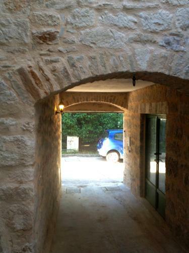 Hostal Rooms Vila Vilini Dvori