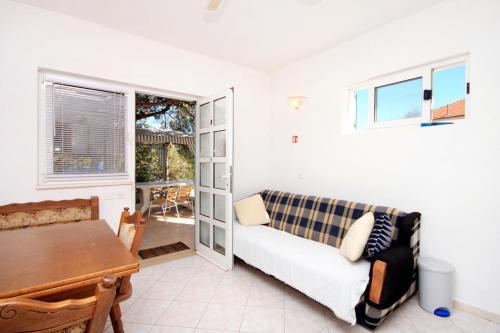 Apartment Kneza 168b