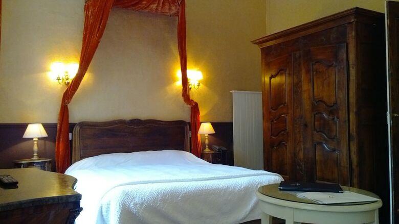 Hotel Chateau D Ayres