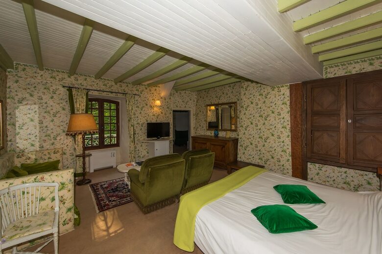 Hotel Chateau D Ayres