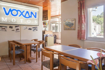 Hotel Logis Relais Des Puys