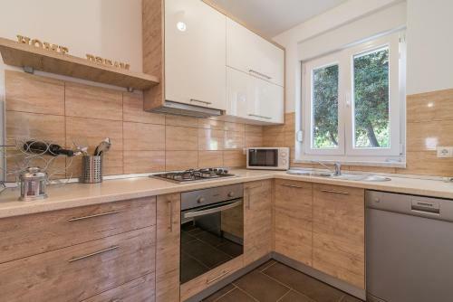 Hostal Apartments Sestanka