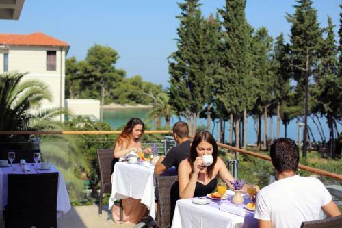 Hotel Bluesun Resort Velaris