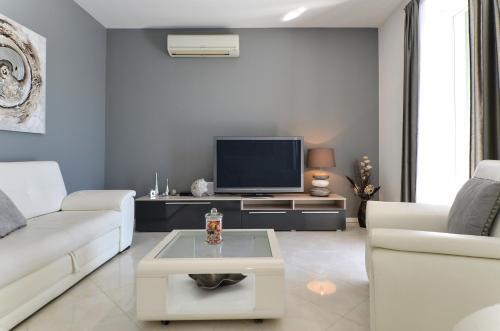 Apartment Chivas