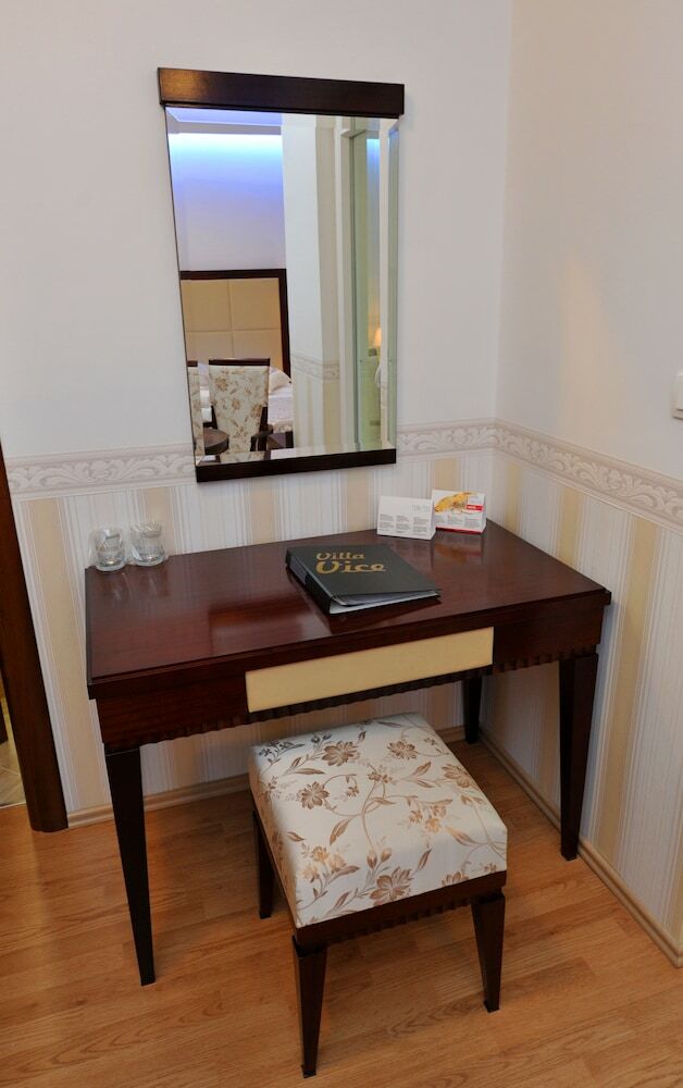 Hostal B&B Villa Vice