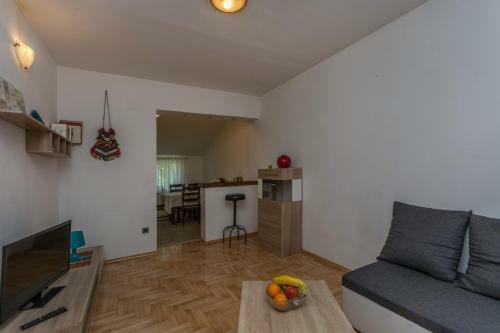 Apartments Radmila
