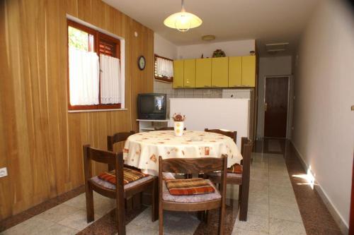 Apartment Seget Vranjica 1038b