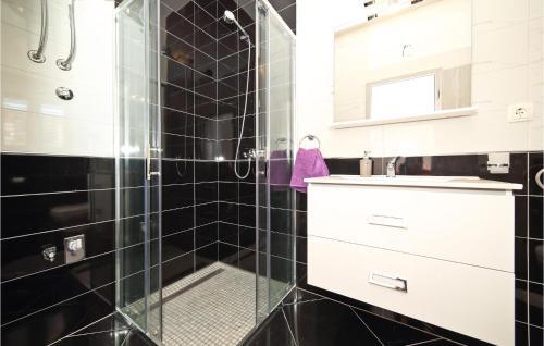 Apartment Kastel Kambelovac I