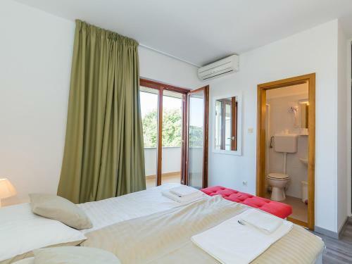 Nevija B&B