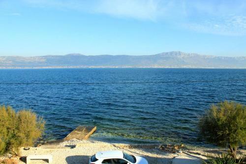 Apartment Slatine 1134a