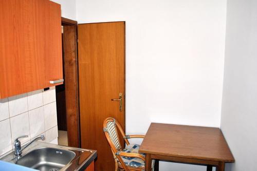 Apartment Slatine 1134a