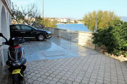 Apartment Slatine 1134a